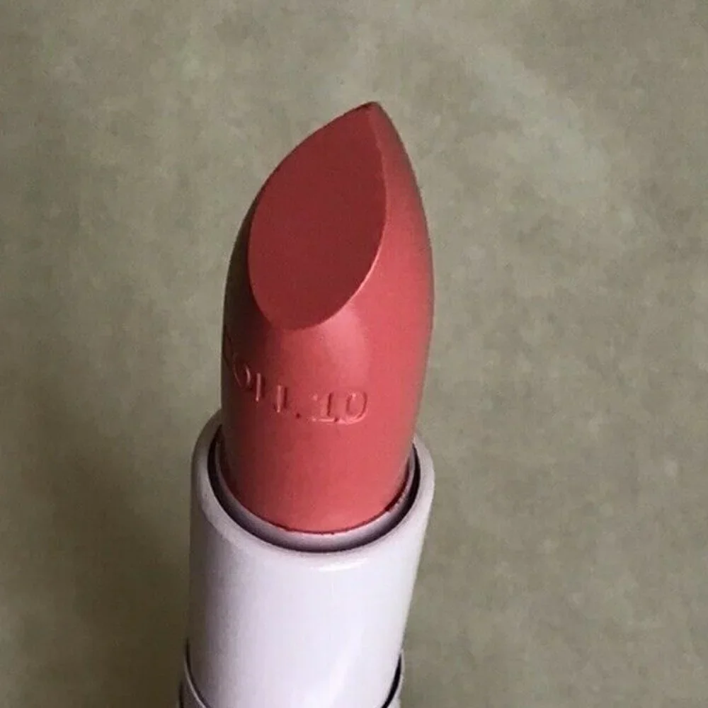 Doll 10 T.C.E. Supremely Bold Lip Color (ROSE KISS) -- Brand New. Full S…